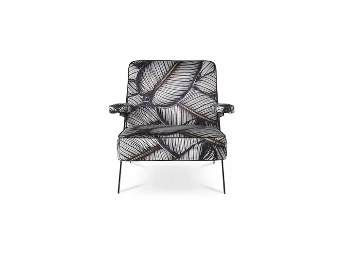 S835 Lounge Chairs